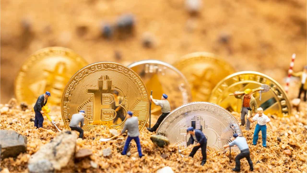 一個比特幣要挖多久?電費多少錢?揭秘挖比特幣要多少成本_比特幣挖礦約12個月才回本